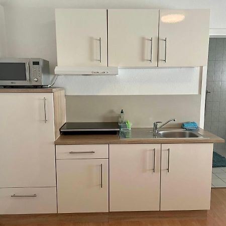 Easystay#2 Cozy Studio In Kliniknaehe, Mit Netflix,Kueche & Bad Бад-Эйнхаузен Экстерьер фото